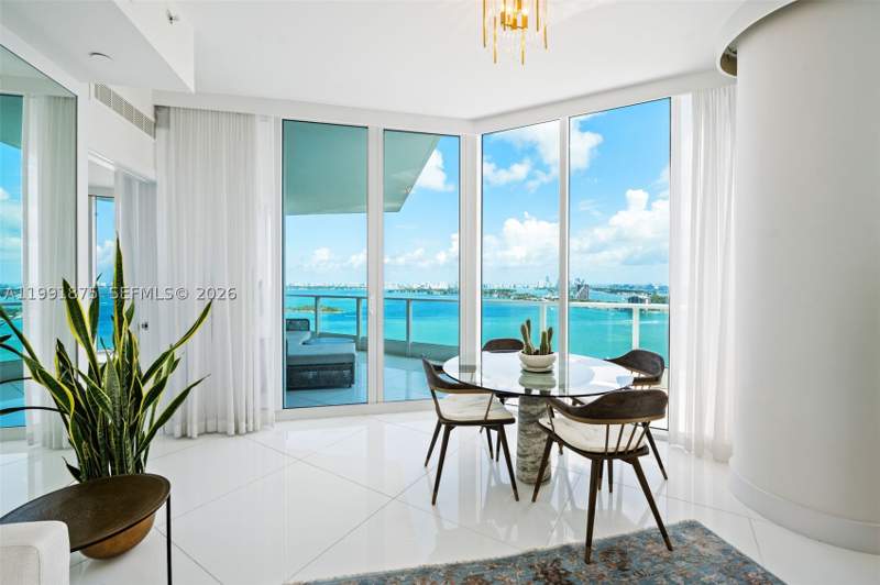 3 bedroom Condominium at 2020 N Bayshore Dr 2502, Paramount Bay Condo, Miami — photo 4