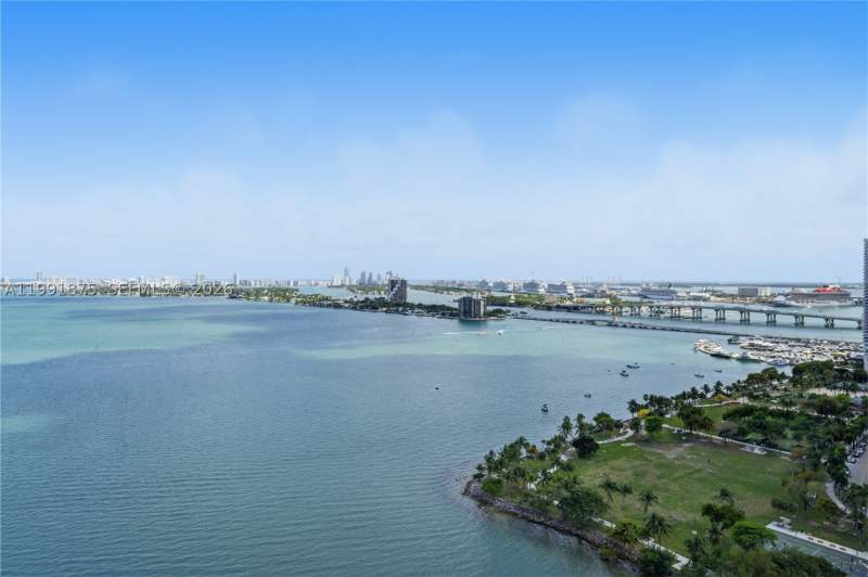 3 bedroom Condominium at 2020 N Bayshore Dr 2502, Paramount Bay Condo, Miami — photo 5