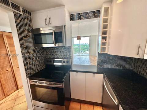 2350 NE 135th St 1101, North Miami FL - photo 12 of 19