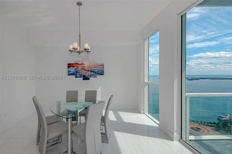 244 Biscayne Blvd Uph-4907, Miami FL - photo 15 of 37