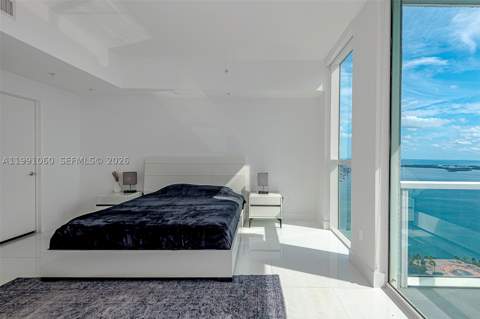 244 Biscayne Blvd Uph-4907, Miami FL - photo 24 of 37
