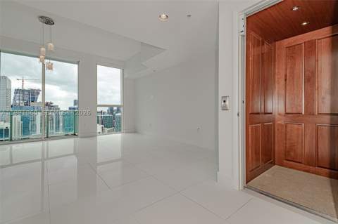244 Biscayne Blvd Uph-4907, Miami FL - photo 7 of 37
