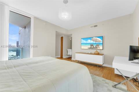 19400 Turnberry Way 2011, Aventura FL - photo 23 of 89