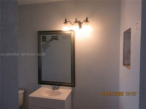 18420 SW 129th Ave, Miami FL - photo 10 of 17