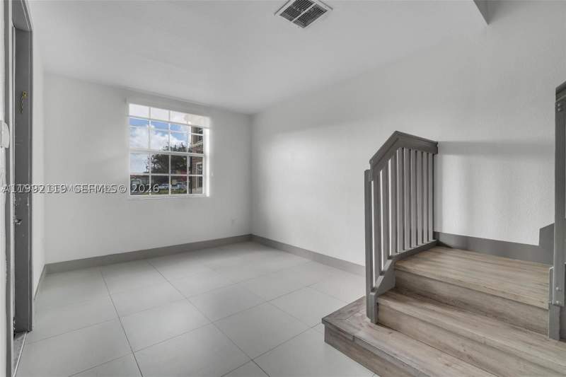 3 bedroom Townhouse at 1720 NE 33 Av 104-5, Villas At Carmel Condo No, Homestead — photo 4