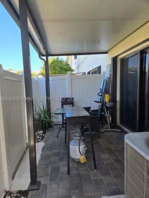 1166 SW 7th Ave, Florida City FL - photo 17 of 38