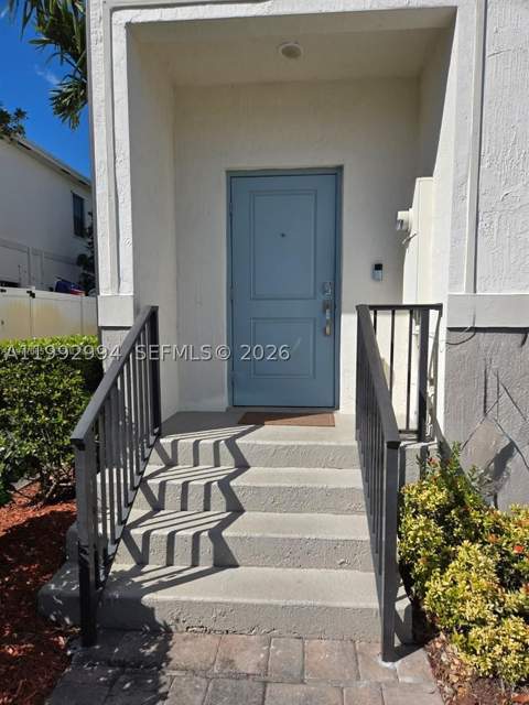 1166 SW 7th Ave, Florida City FL - photo 6 of 38