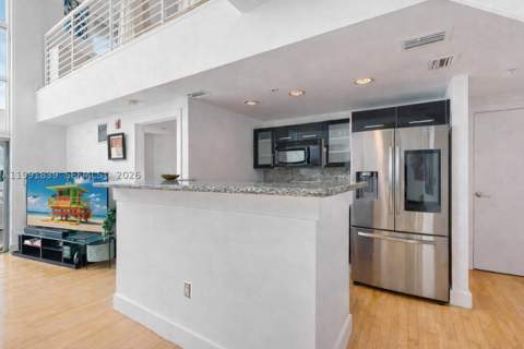 7728 Collins Ave 16, Miami Beach FL - photo 8 of 39