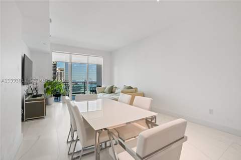 950 Brickell Bay Dr 4101, Miami FL - photo 7 of 28