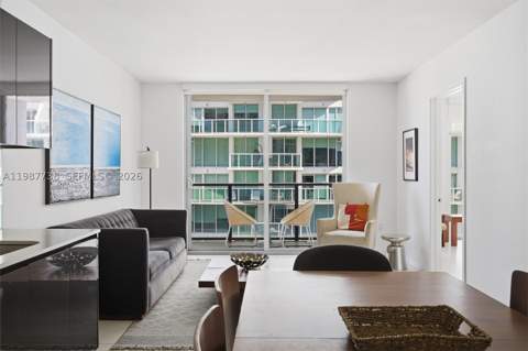 31 SE 6th St 2504, Miami FL - photo 8 of 40
