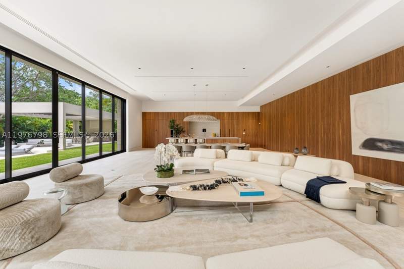 6 bedroom SingleFamilyResidence at 8755 SW 54th Ave, W T Hardees Sub, Miami — photo 2