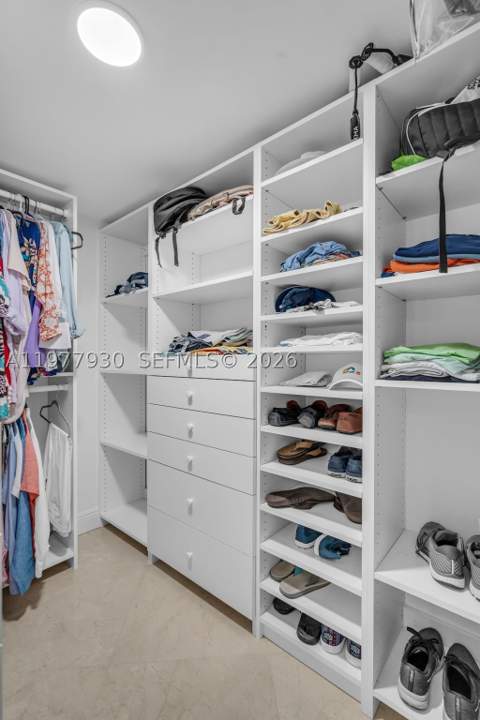 1121 Crandon Blvd E1203, Key Biscayne FL - photo 21 of 46