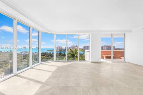 300 S Pointe Drive 801, Miami Beach FL - photo 11 of 46