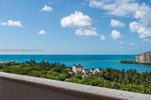 300 S Pointe Drive 801, Miami Beach FL - photo 14 of 46