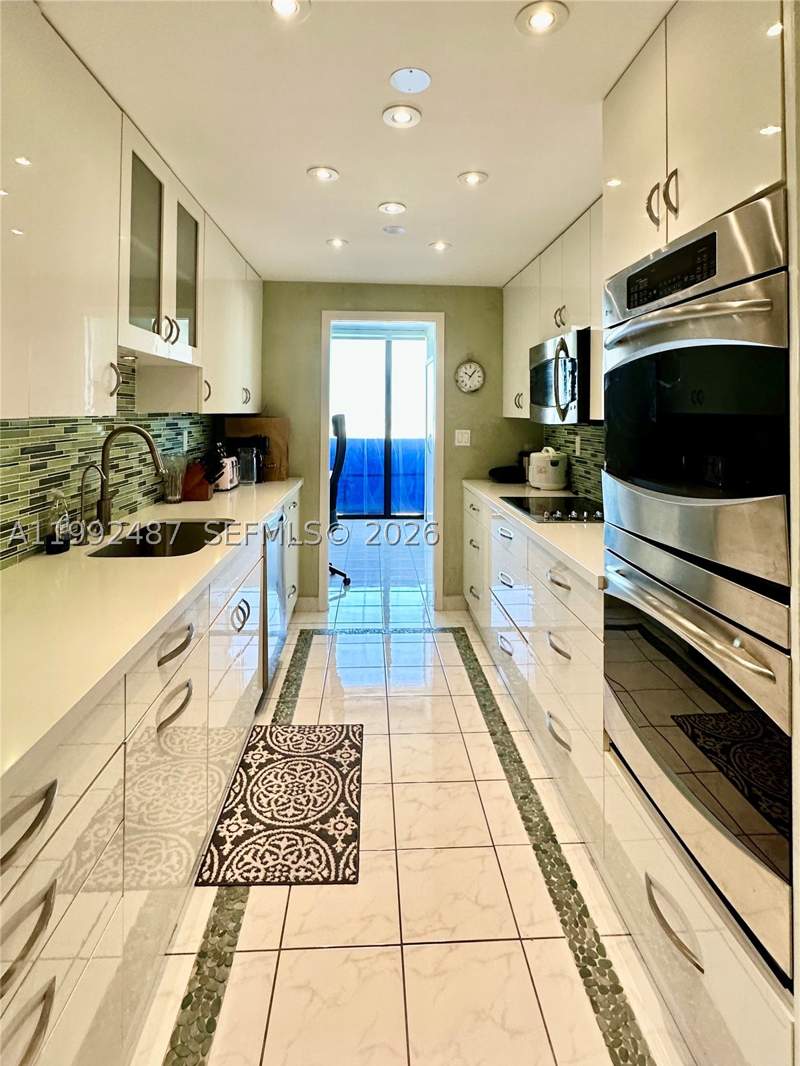 3 bedroom Condominium at 19667 Turnberry Way 22E, Turnberry Isle South Cond, Aventura — photo 5