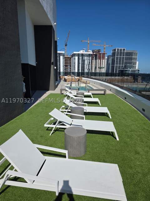 225 N Miami Ave 804, Miami FL - photo 19 of 63