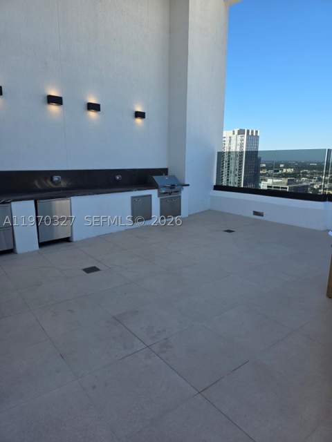 225 N Miami Ave 804, Miami FL - photo 20 of 63