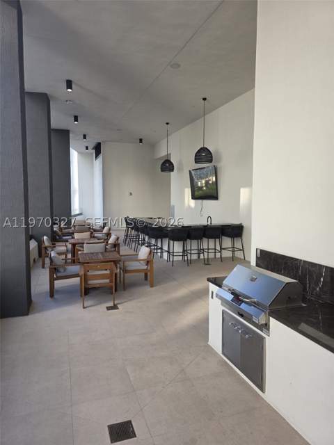 225 N Miami Ave 804, Miami FL - photo 23 of 63