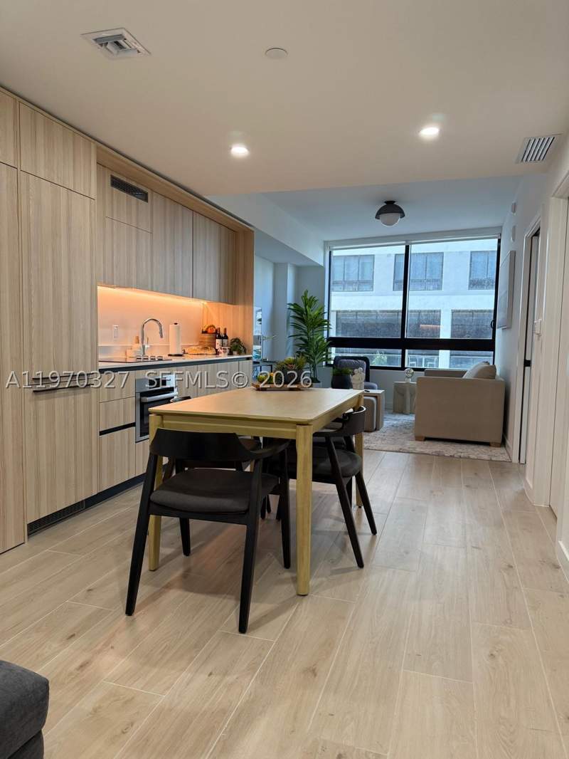 1 bedroom Condominium at 225 N Miami Ave 804, District 225, Miami — photo 5