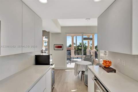 19136 Fisher Island Dr 19136, Miami Beach FL - photo 12 of 40