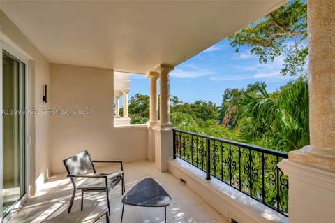 19136 Fisher Island Dr 19136, Miami Beach FL - photo 23 of 40