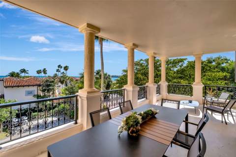 19136 Fisher Island Dr 19136, Miami Beach FL - photo 7 of 40