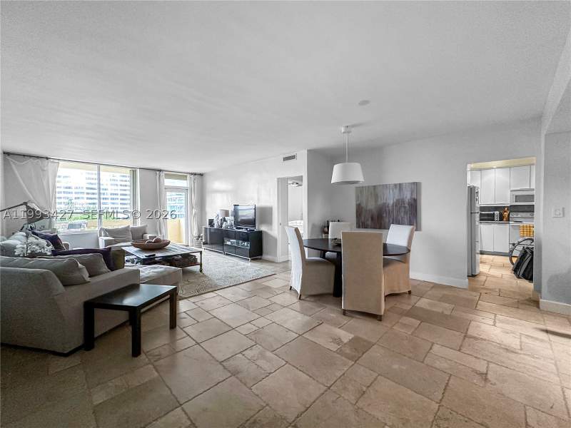 1 bedroom Condominium at 10185 Collins Ave 502, The Plaza Of Bal Harbour, Bal Harbour — photo 4