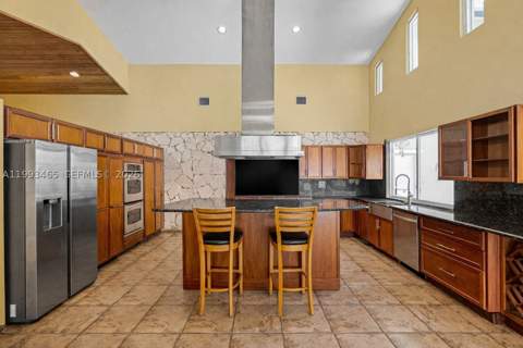 7997 SW 76th Avenue, Miami FL - photo 11 of 42