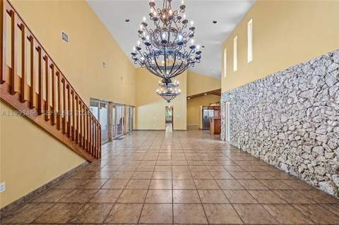 7997 SW 76th Avenue, Miami FL - photo 15 of 42