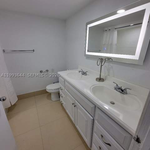 4370 NW 107th Ave 107, Doral FL - photo 10 of 30