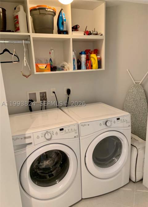17301 Biscayne Blvd 1602, North Miami Beach FL - photo 24 of 35