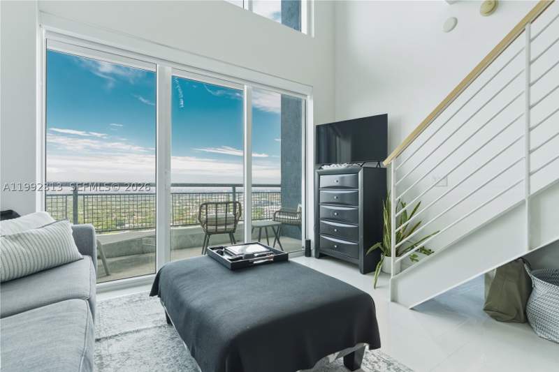1 bedroom Condominium at 60 SW 13th St 2805, Infinity At Brickell Cond, Miami — photo 2