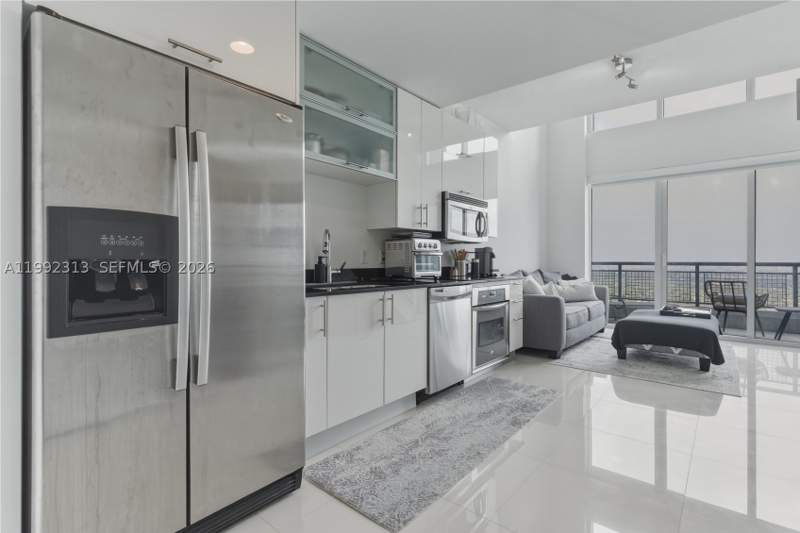 1 bedroom Condominium at 60 SW 13th St 2805, Infinity At Brickell Cond, Miami — photo 4