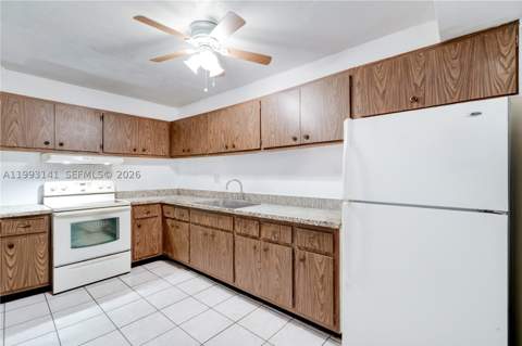 9423 SW 76th St W21, Miami FL - photo 8 of 14