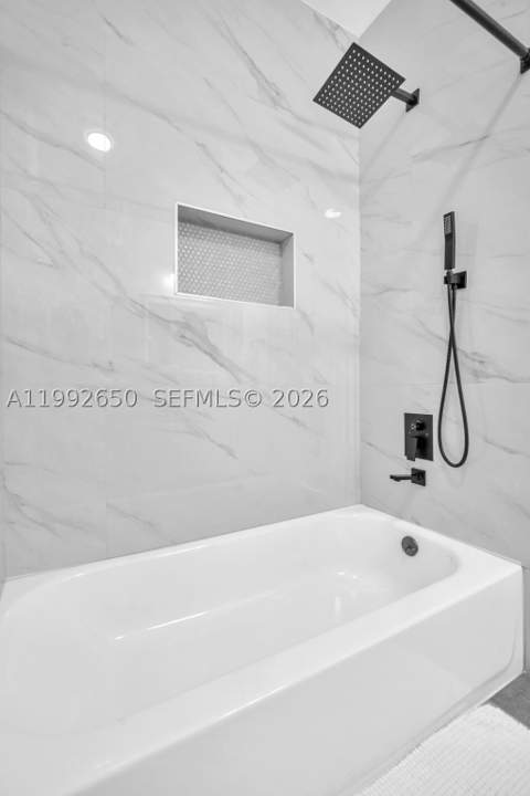 9732 NW 32nd St, Doral FL - photo 16 of 26