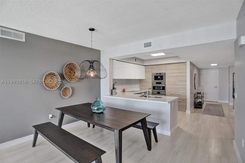 3 bedroom Condominium at 300 Sunny Isles Blvd 4-903, Parque Towers Condo, Sunny Isles Beach — photo 5