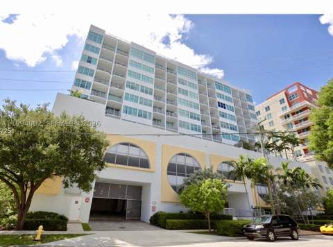 2200 NE 4th Ave 708, Miami FL - photo 9 of 17