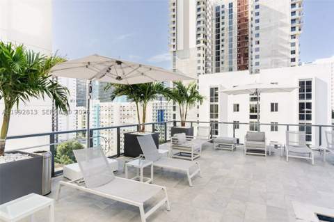 229 SW 9th St 202, Miami FL - photo 13 of 35