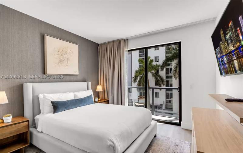 0 bedroom Condominium at 229 SW 9th St 202, Smart Brickell, Miami — photo 3