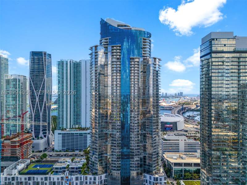 1 bedroom Condominium at 851 NE 1st Ave 1205, Paramount Miami Worldcent, Miami — photo 2