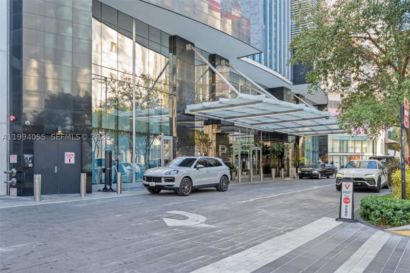 1 bedroom Condominium at 851 NE 1st Ave 1205, Paramount Miami Worldcent, Miami — photo 5