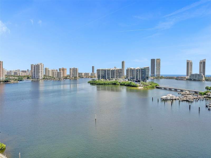 4 bedroom Condominium at 7000 Island Blvd 1207, 7000 Isl Blvd Williams Is, Aventura — photo 3