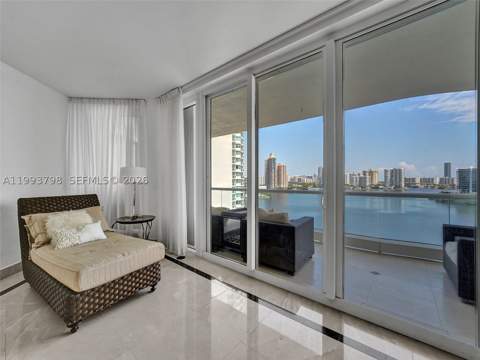 7000 Island Blvd 1207, Aventura FL - photo 7 of 56