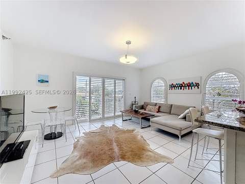 9008 Collins Ave 303, Surfside FL - photo 8 of 34