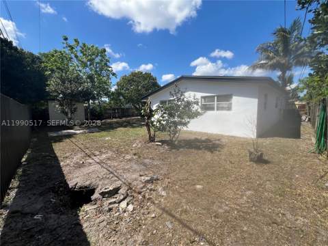1970 NW 192nd Ter, Miami Gardens FL - photo 23 of 25