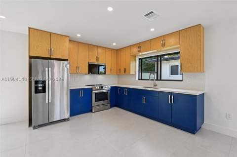 5152 SW 6th St, Miami FL - photo 10 of 43