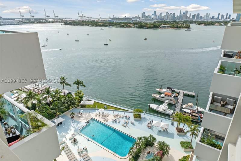 1 bedroom Condominium at 1200 West Ave Ph-01, Mirador 1200 Condo, Miami Beach — photo 2