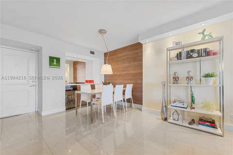 100 Bayview Dr 507, Sunny Isles Beach FL - photo 12 of 58