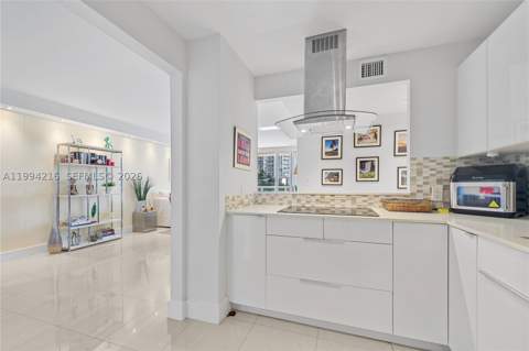 100 Bayview Dr 507, Sunny Isles Beach FL - photo 20 of 58
