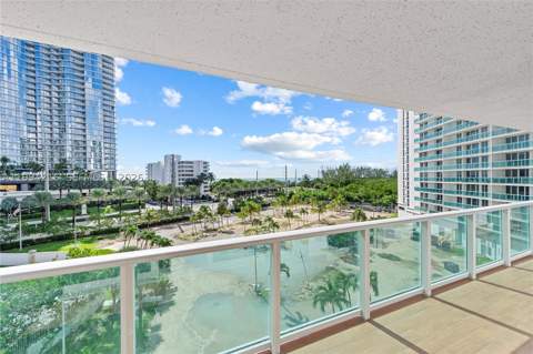 100 Bayview Dr 507, Sunny Isles Beach FL - photo 23 of 58